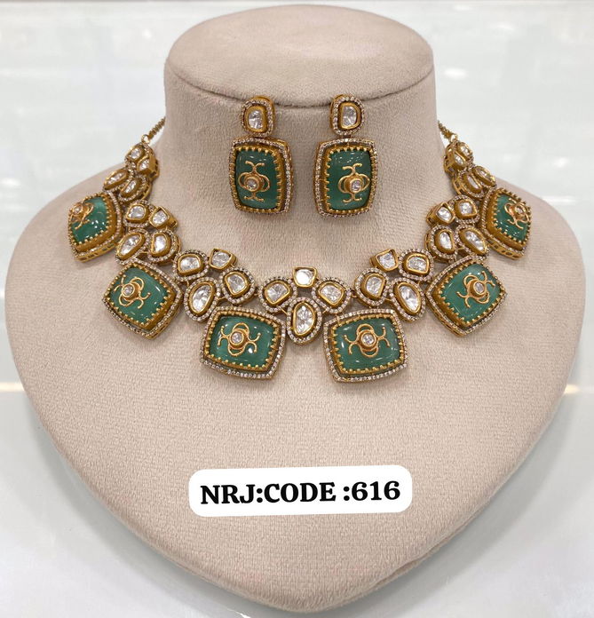 Brass High Gold Kundan Bridal Jewellery Hasadi Set Wholesale Shop In Surat
